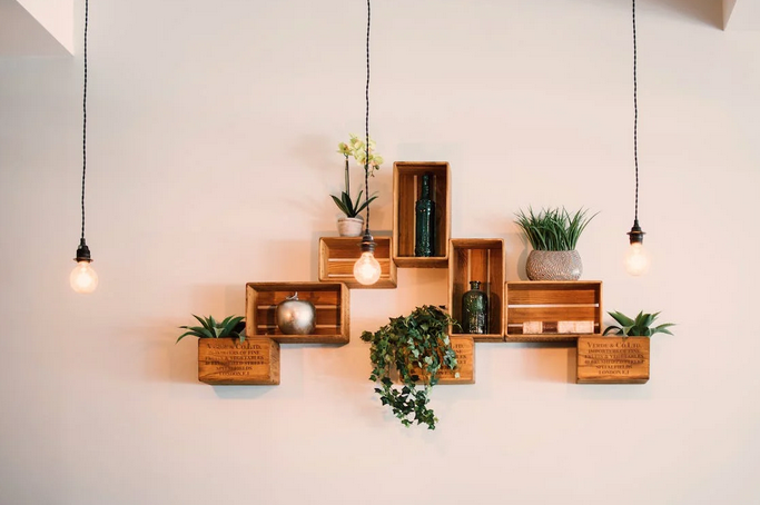 gallery wall